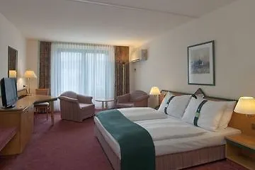 Hotel Center 4*